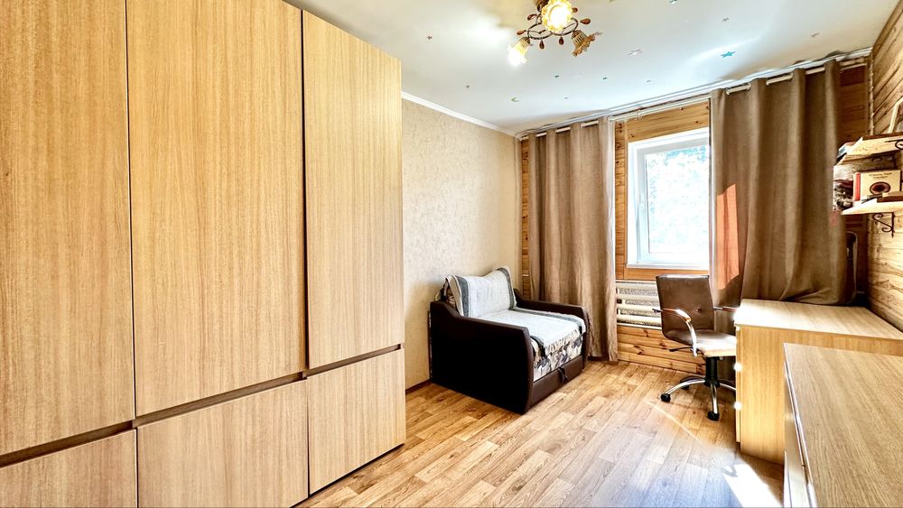 Продажа будинок з ремонтом, газове опалення, поряд з парком