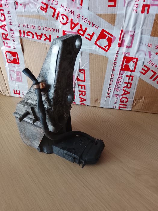 Nastawnik Aktuator  turbosprężarki BMW E90 E91 N47 2.0diesel K006T50171