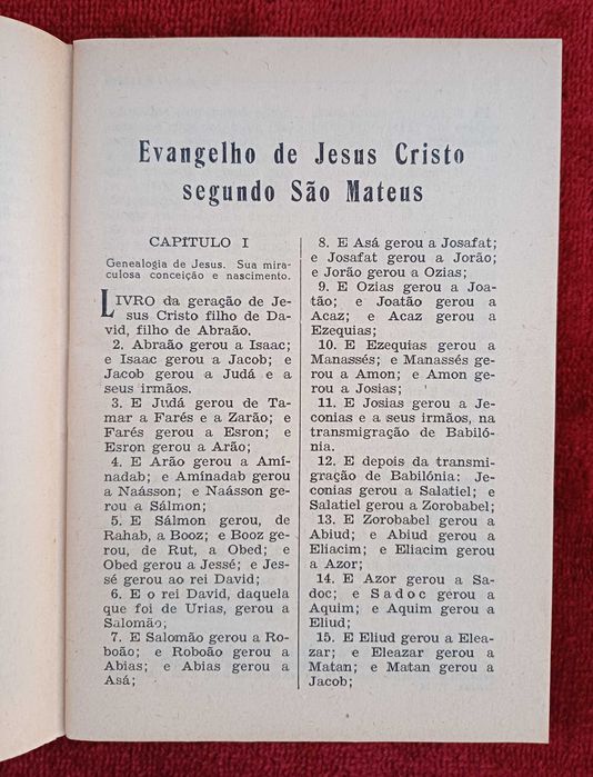 Livros religiosos antigos