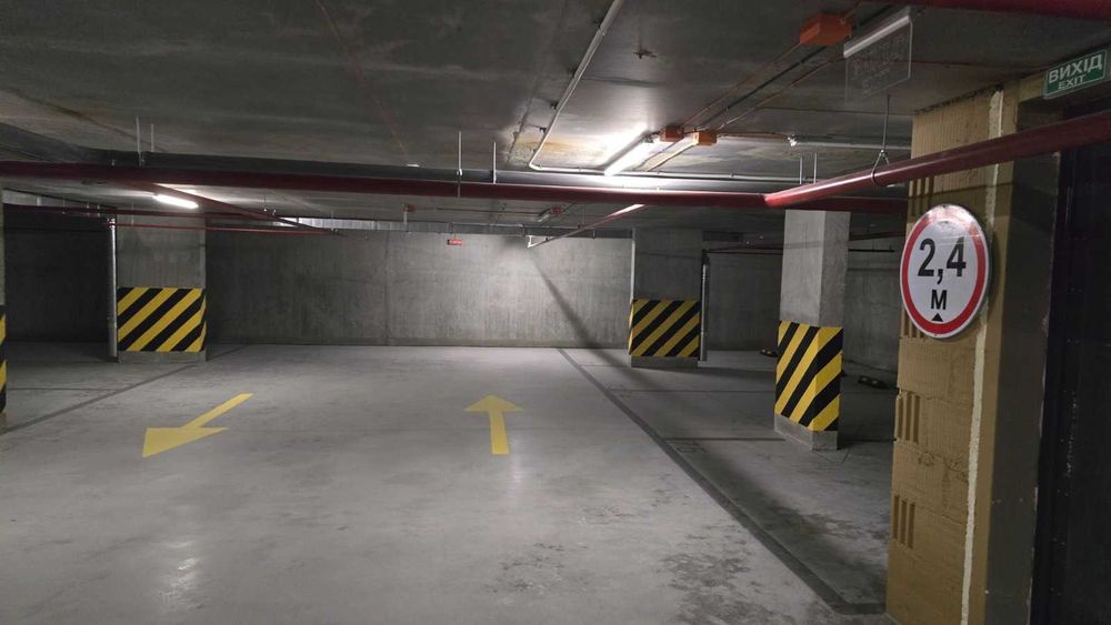 Продам паркінг! м. Васильківська! ЖК Голосіївський! Без %! Підземний!