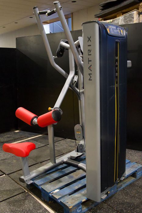 Puxada lateral divergente VS-S33 Matrix - Versa