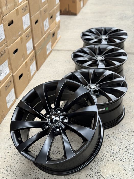 Диски Нові R19/5/114,3 TESLA Model 3 Model Y в Наявності