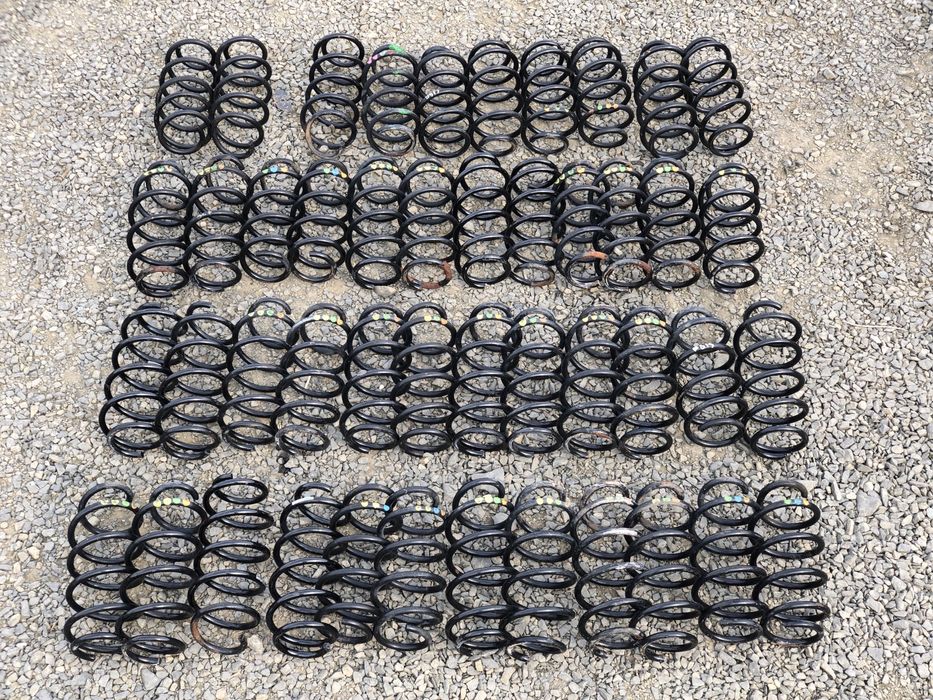 Пружини передние Пассат Б6 передні пружини Passat B6 пружини Пассат Б6