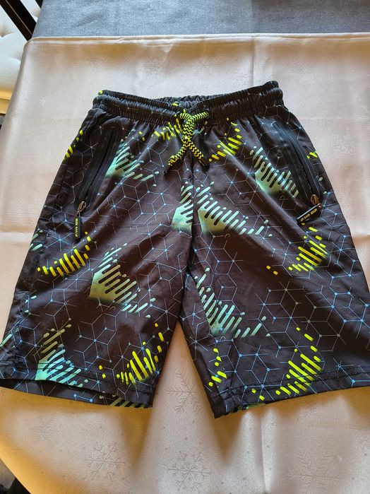 ubrania dla chłopca rozm. 140