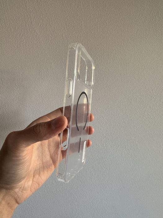 Etui przeźroczyste z MagSafe do IPHONE 17 PRO MAX