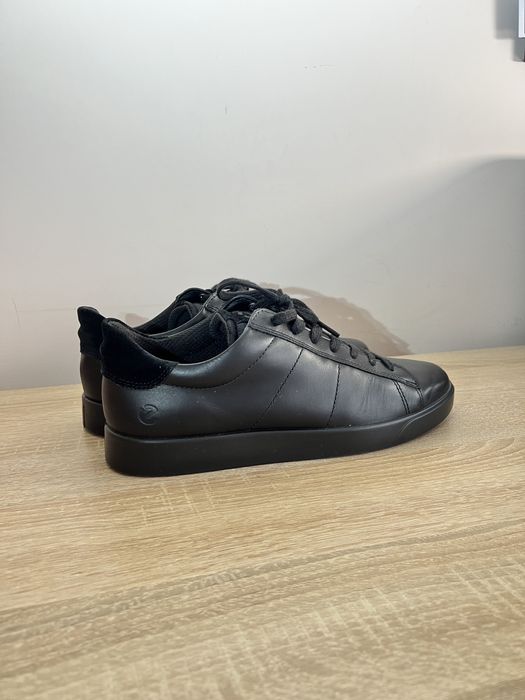 Чоловічі шкіряні кеди Ecco street lite