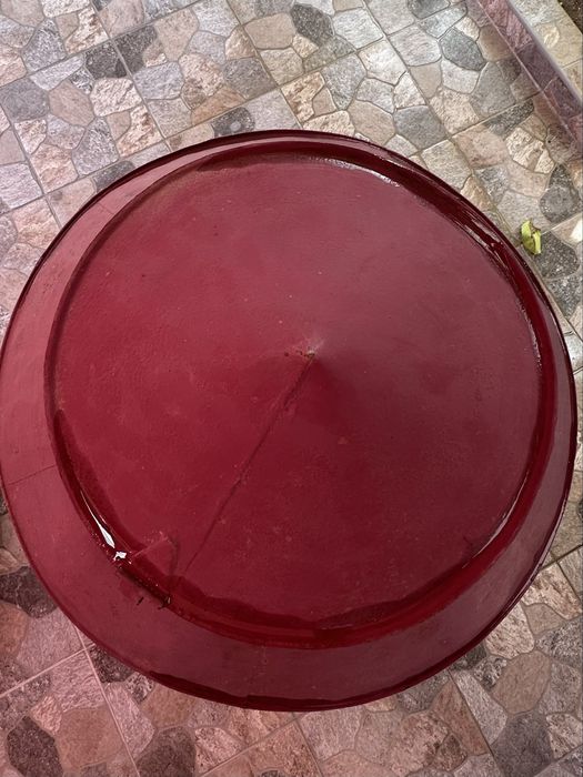 Pote de latão antigo