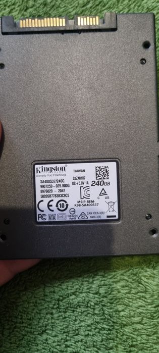 Продам  для ноутбук  DVD привод зарядное  жосткий диск   SSD  Hdd