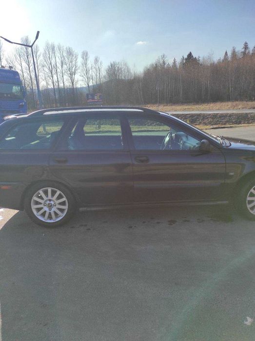 Volvo v40, stan ideal