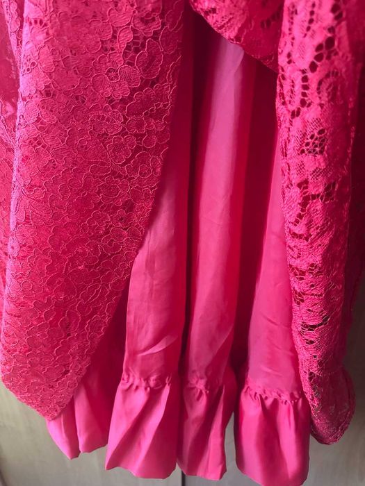 Сукня червона святкова