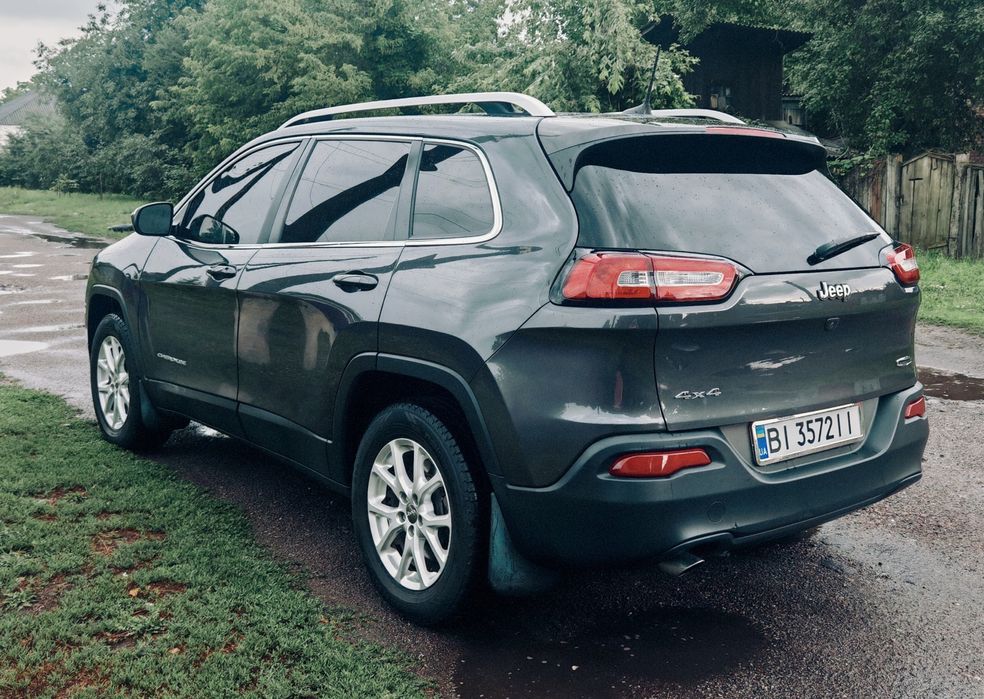 Jeep Cherokee KL  4*4   latitude 2016  ТЕРМІНОВИЙ ПРОДАЖ