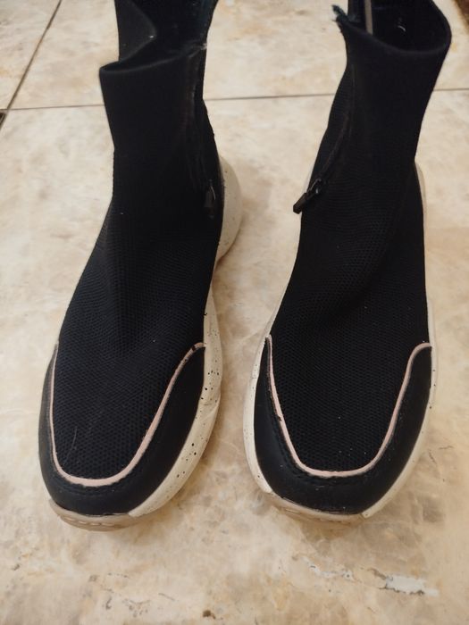 Кросівки zara для дівчинки