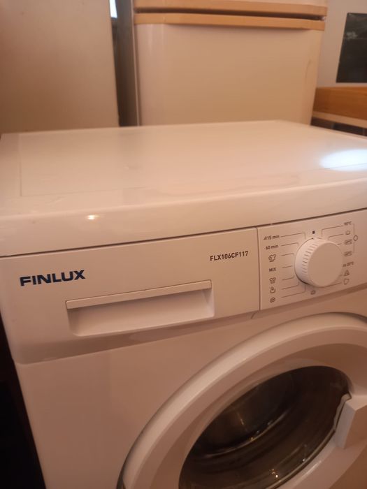 Maquina de lavar roupa