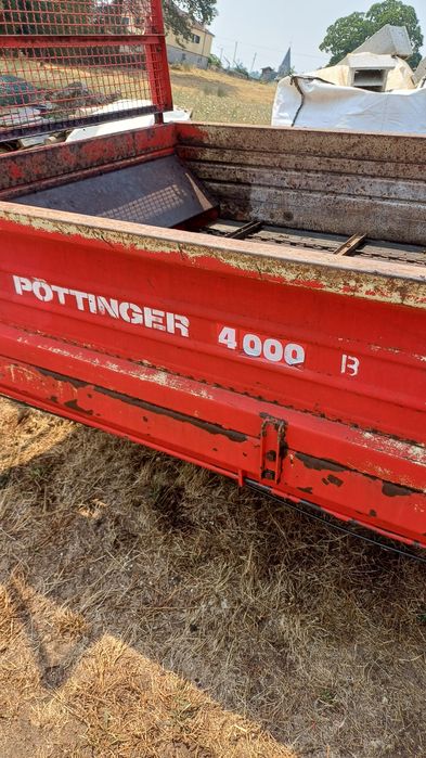 Espalhador de estrume pottinger