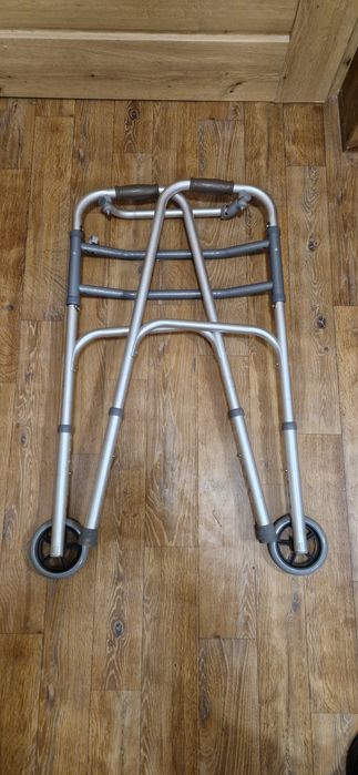 Balkonik chodzik  aluminiowy !