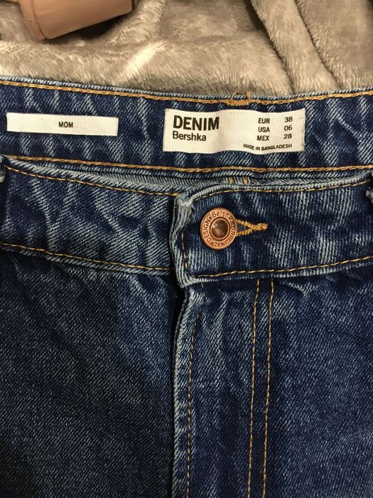 Mom jeansy