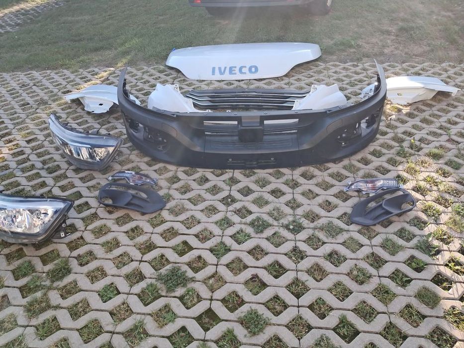 maska iveco daily  2019> biała przód przednia pokrywa silnika pas zderzak lampy grill blenda błotniki błotniki