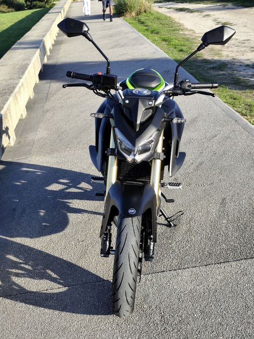 Mota QJ Motor SRK 125 como nova