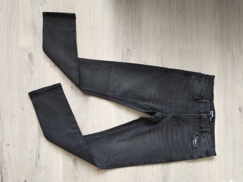 Męskie spodnie jeansy super skinny czarne W32 L32