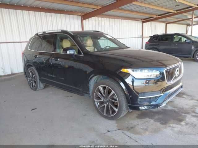 2018 Volvo XC90 T6 MOMENTUM