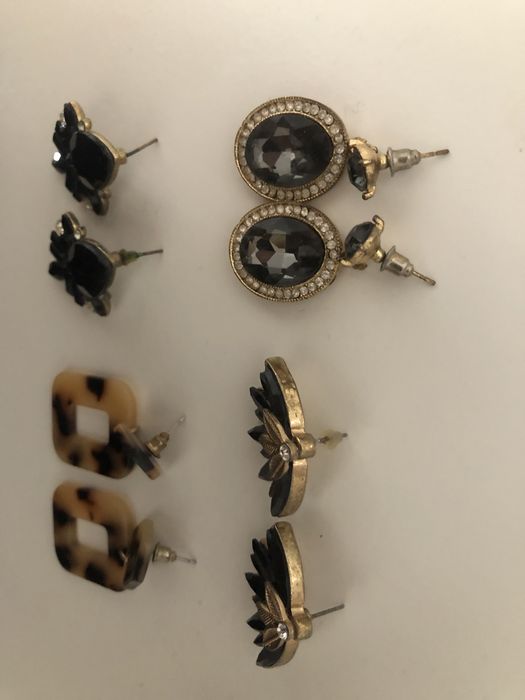 Brincos acessórios parfois e bijou e H&M