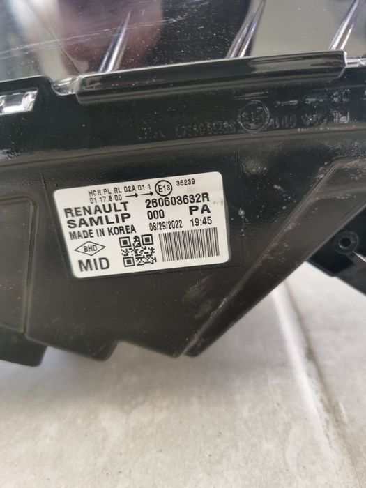 Faróis Renault arkana