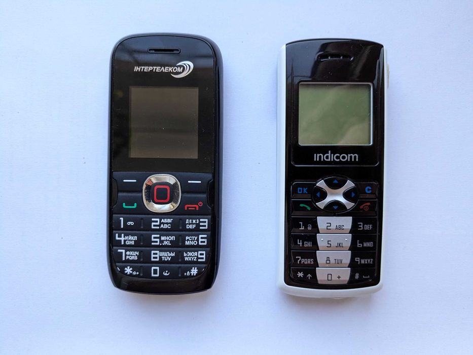 Кнопкові мобільні телефони