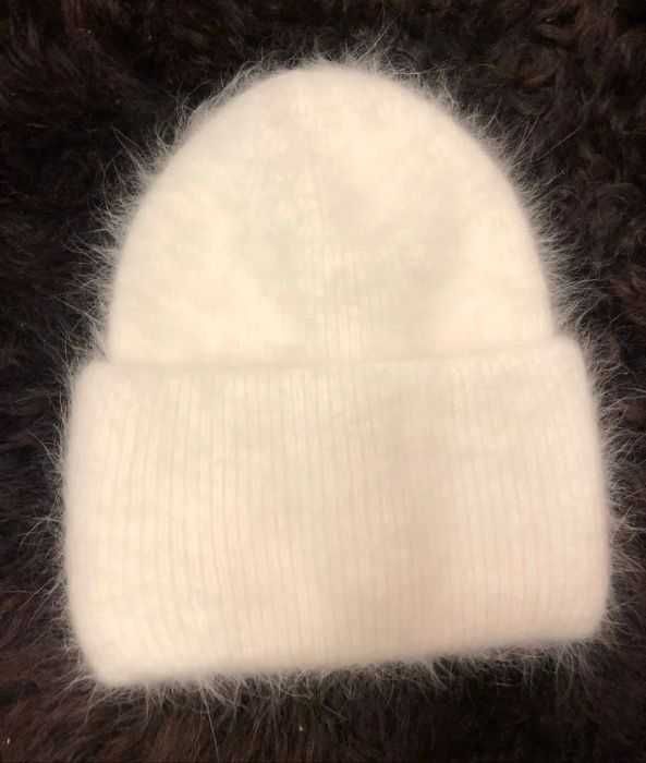 Шапка зимова. кролик. нова. пухнаста.
