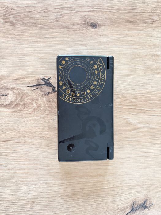 Nintendo DSi Limited Edition SaGa 2