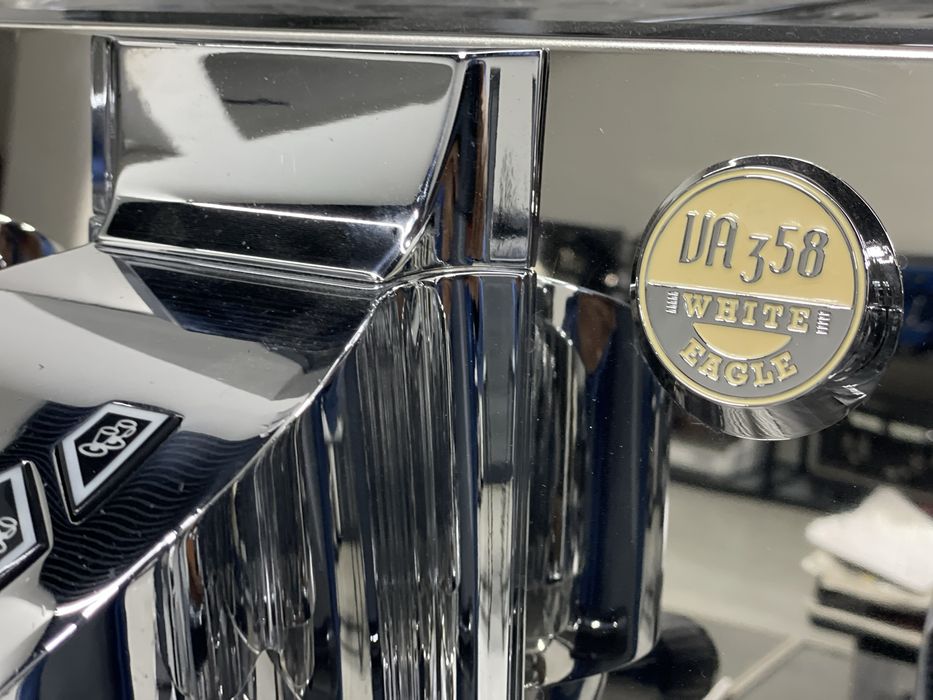 Професійна кавомашина Victoria Arduino White Eagle