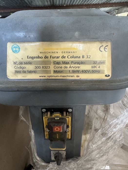 Engenho de furar coluna alta 32mm