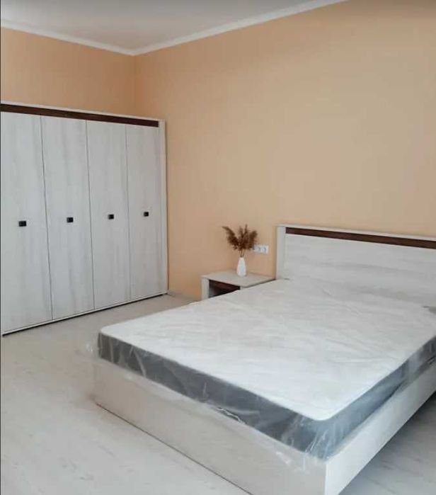 Довготривала оренда 1к квартири на вул. Добровольців/ЖК Ассоль