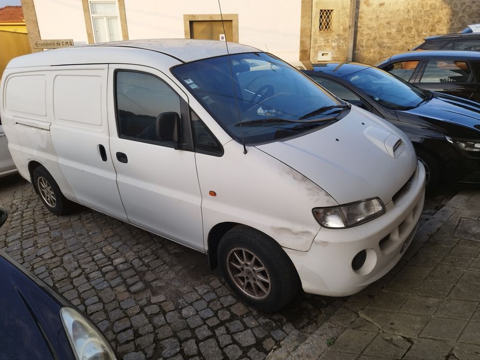 Hyundai H1 2000.