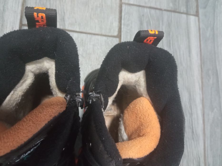 Зимові ботинки розмір 29