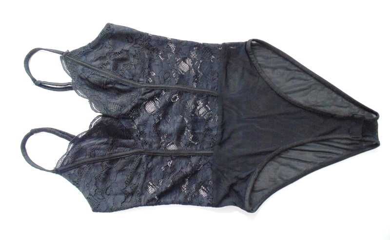 New Look śliczne koronkowe body damskie na ramiączkach S/M