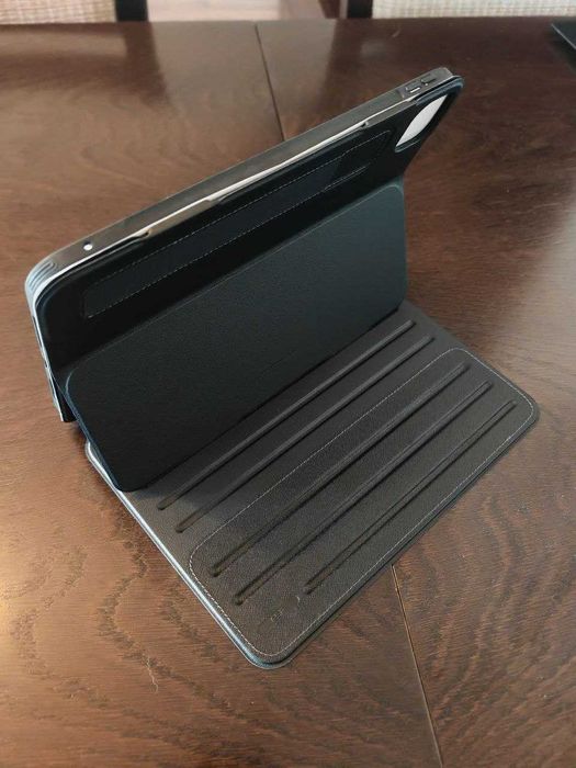 Nowe Etui Pancerne Magnetyczne iPad Pro 11 M4 2024 / M5 2025 (Odłączane)