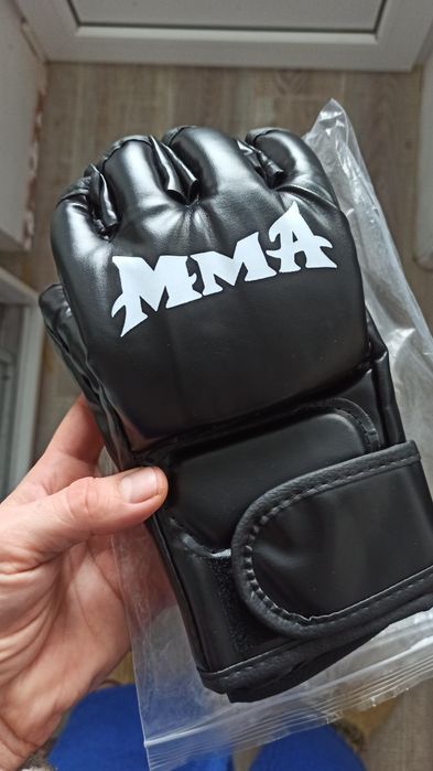 Перчатки для ММА,єдиноборств