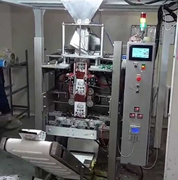 Фасовочно упаковочный автомат.