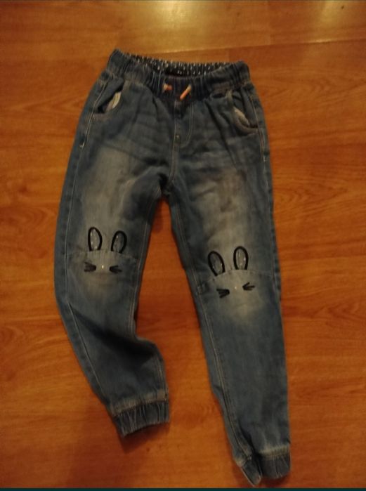 Spodnie joggery 116