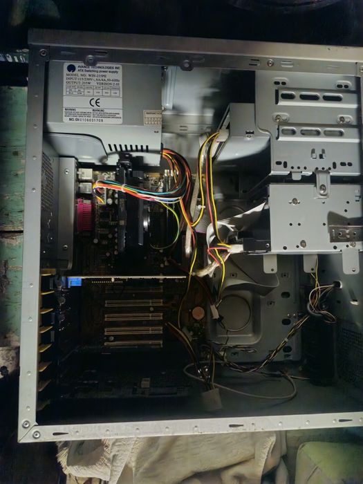 Комп'ютер системний блок Pentium 3