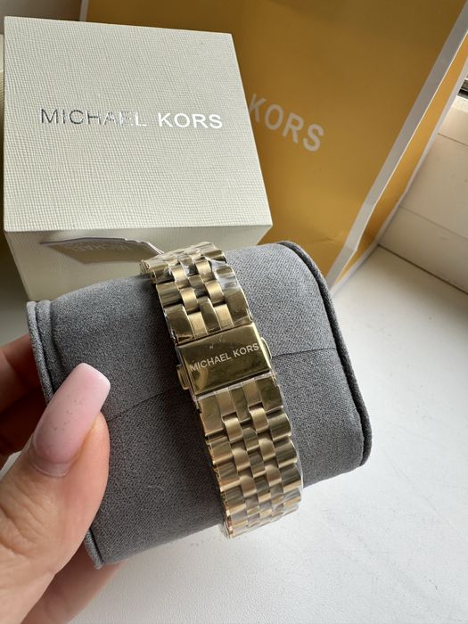 Часи годинник Michael Kors
