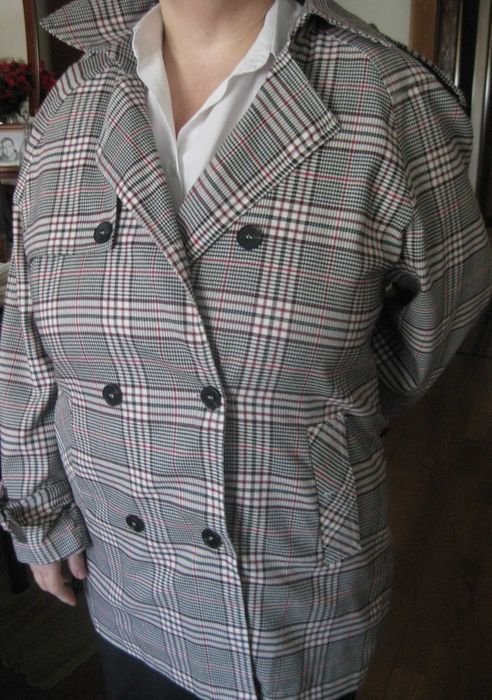 Casaco Xadrez c/ Riscas Bordeaux e Cinza c/ Carapuço Oversize NOVO