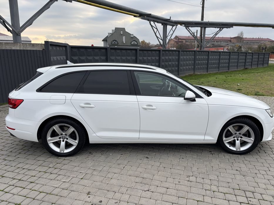 Audi A4 B9 Avant 2018рік