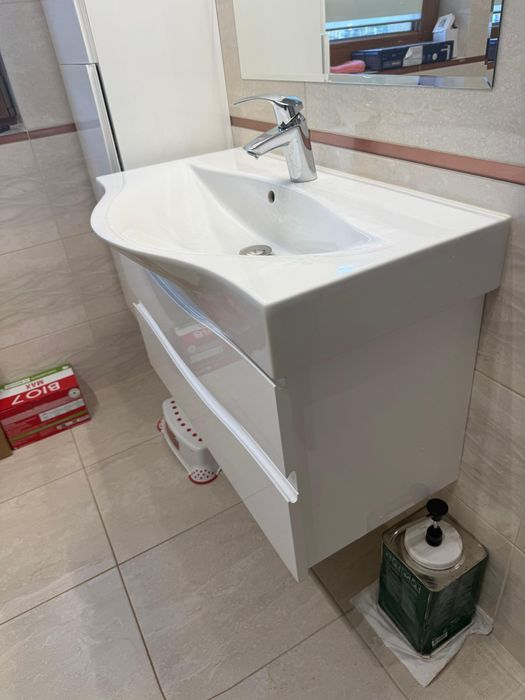 Szafka z umywalką Antado Wave 80cm