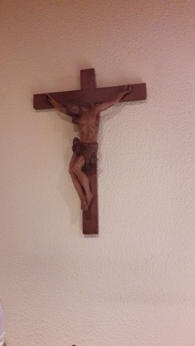 Cruz madeira maciça
