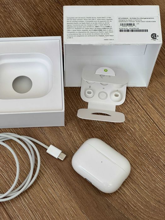 Apple AirPods Pro 2 usb-c