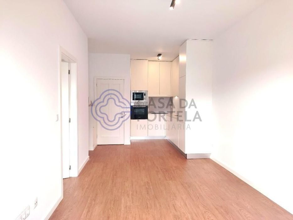 T1 Arrendamento, R. Alegria, Porto