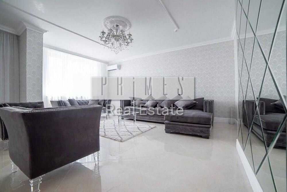 Apartment in Kyiv, Chervonyy Khutir, Rembaza - View 3