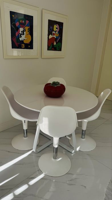 Mesa Rendonda branca 1,10 m