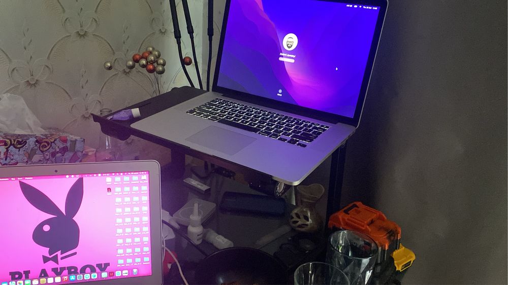 MacBook Pro (Retina, 15-inch, Mid 2015)